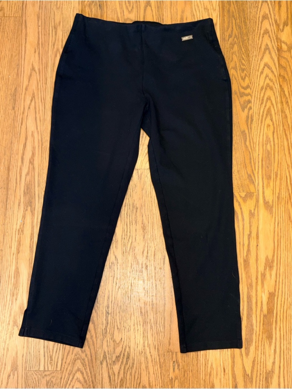 Rafaella Comfort Black Ponte Slim Leg Pants - Size Large